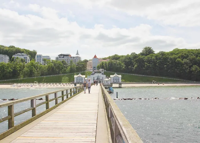 Residenz Waldidyll Kleiner Stubber - Ruhige Lage, Mit Sauna- Und Schwimmbadnutzung Im Ahoi Apartamento Sellin (Rugen)