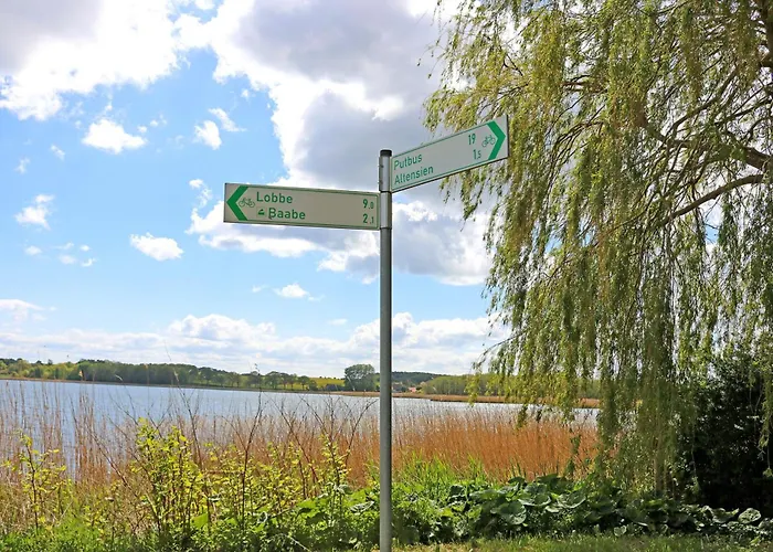 Residenz Waldidyll Kleiner Stubber - Ruhige Lage, Mit Sauna- Und Schwimmbadnutzung Im Ahoi Apartamento Sellin (Rugen)